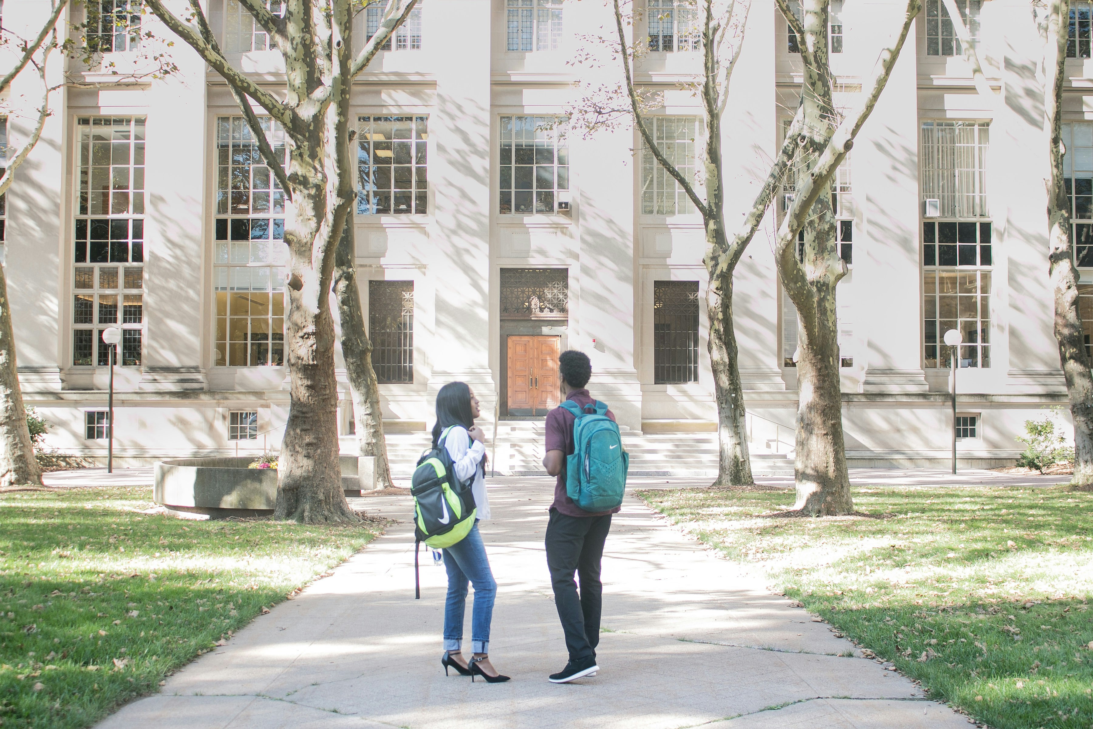 Senior Year Success: A Mom's Guide to Leading Her College-Bound Teen